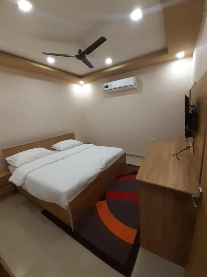 班瓦尔尼瓦斯酒店 斋浦尔 外观 照片